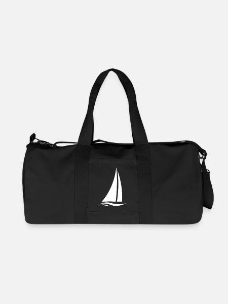Weißes Segelboot über Wellen - Recycelte Canvas-Sporttasche von Stanley/Stella - Schwarz