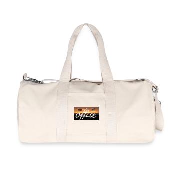 Abendhimmel mit Out of Office Motiv - Recycelte Canvas-Sporttasche von Stanley/Stella - Naturweiß - Vorne