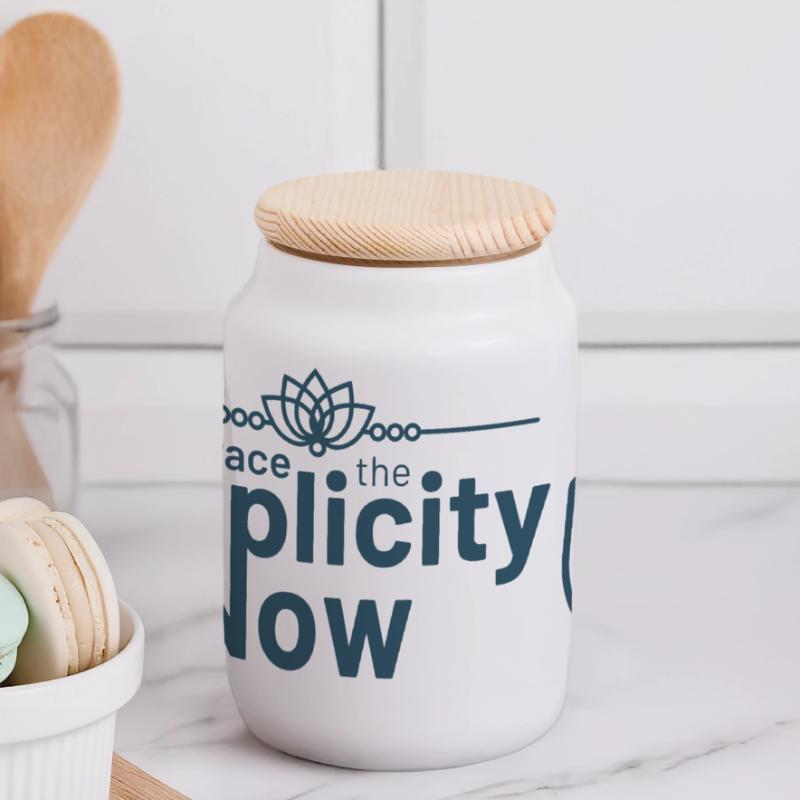 Abbraccia la semplicità del presente Biscottiera con coperchio in legno