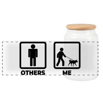 Propriétaire de chien Stick Figurine - Boîte à biscuits avec couvercle en bois - blanc - Devant