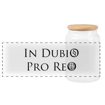 In Dubio per Reo - Panoramic Cookie Jar with Wooden Lid - white - Front
