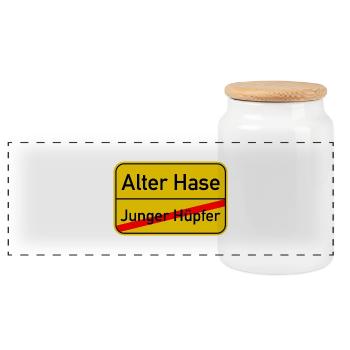 Ortsschild junger Hüpfer - Alter Hase - Panorama Keksdose mit Holzdeckel - Weiß - Vorne