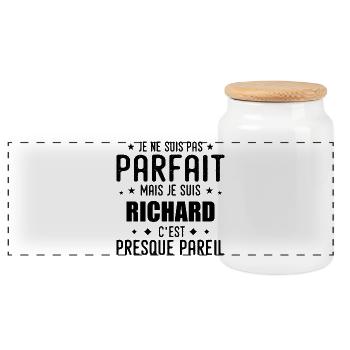 Richard : authentique, imparfait, top, perfection - Boîte à biscuits avec couvercle en bois - blanc - Devant