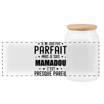 Mamadou : authentique, imparfait, top, perfection - Boîte à biscuits avec couvercle en bois - blanc - Devant