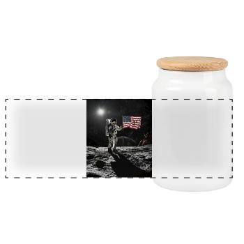Astronaut on moon - Panoramic Cookie Jar with Wooden Lid - white - Front