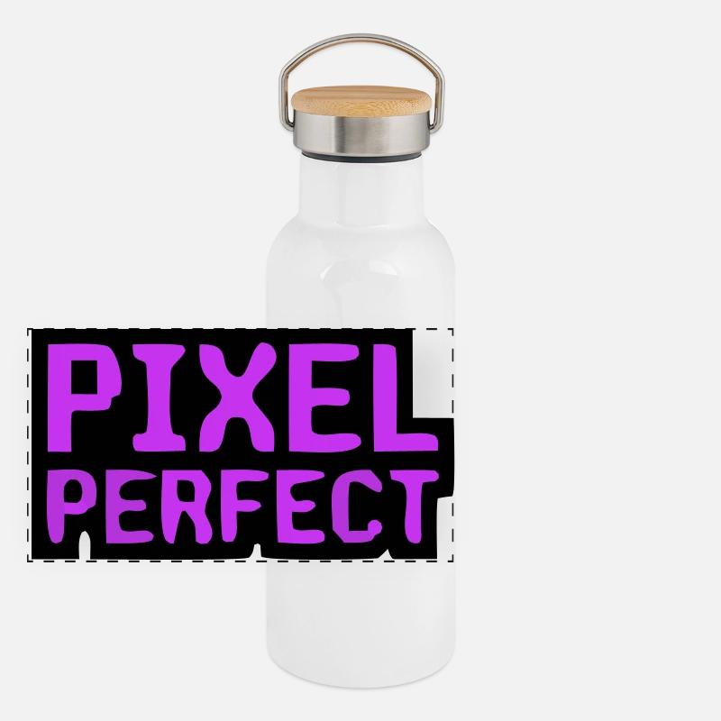 Pixel Perfect Schriftzug Gamer Panorama Thermosflasche mit Bambusdeckel
