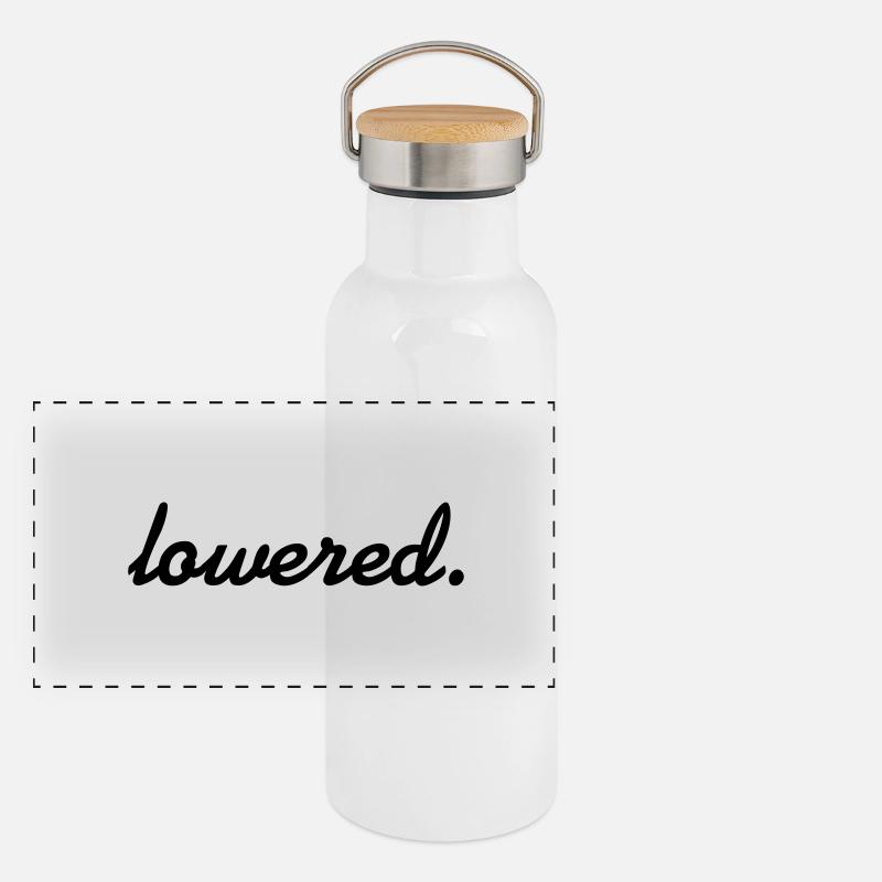 lowered. Panorama Thermosflasche mit Bambusdeckel