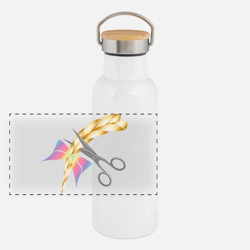 Schere schneidet einen blonden Zopf ab Panorama Thermosflasche mit Bambusdeckel