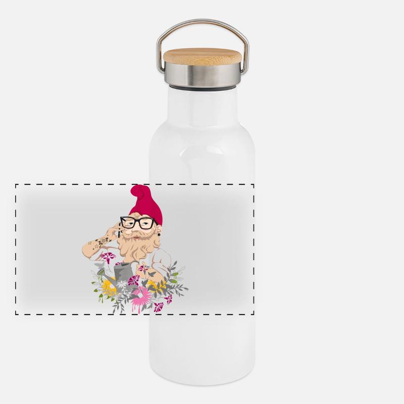 Ein Gartenzwerg als Hipster mit Brille und Tattoos Panorama Thermosflasche mit Bambusdeckel