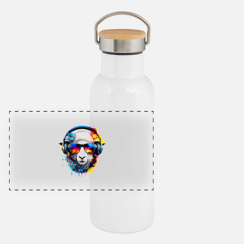 Schaf  mit Kopfhörern in Nebula-Farben Panorama Thermosflasche mit Bambusdeckel