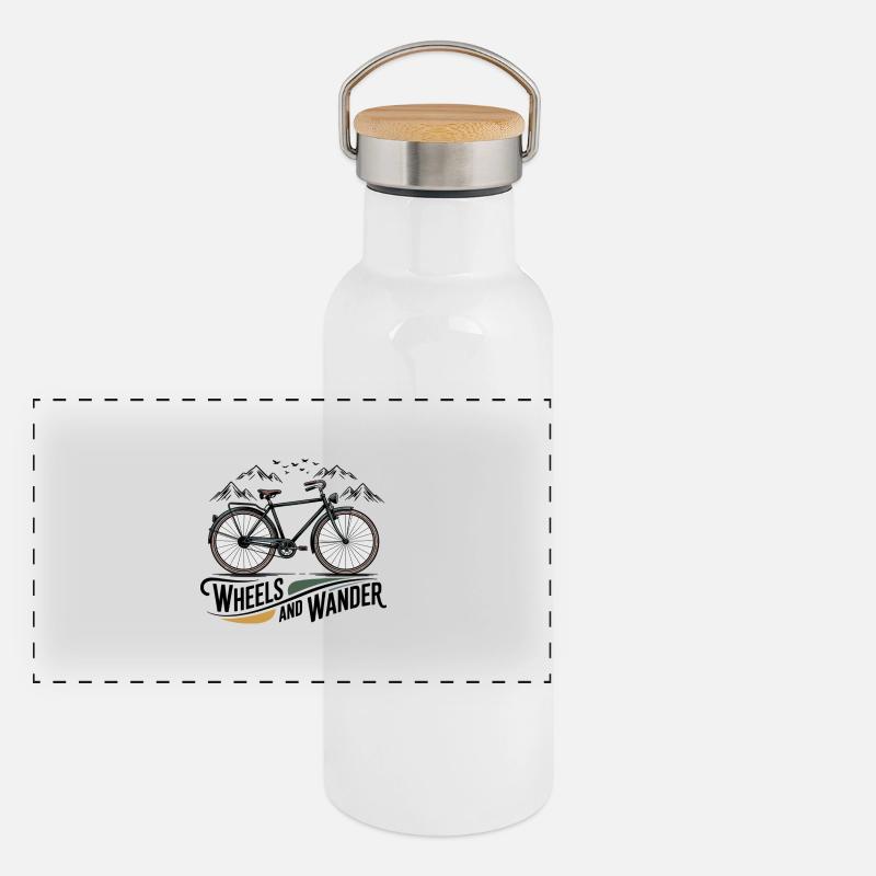 Wheels & Wander – Bergabenteuer Panorama Thermosflasche mit Bambusdeckel
