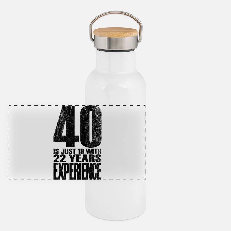 40 ans, c’est juste 18 ans avec 22 ans d’expérience Gourde isotherme avec bouchon en bambou