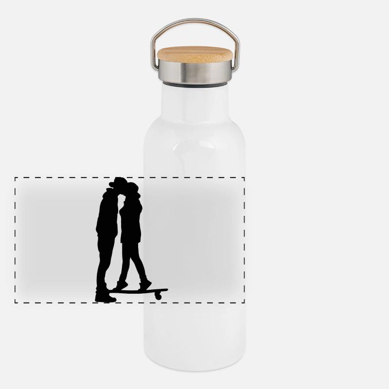 Skateboard Kuss Panorama Thermosflasche mit Bambusdeckel
