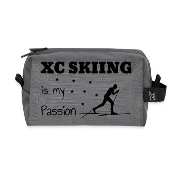 Cross Country Skiing Langlaufen Ski de fond - Recycled Toiletry Zip Bag - anthracite - Front