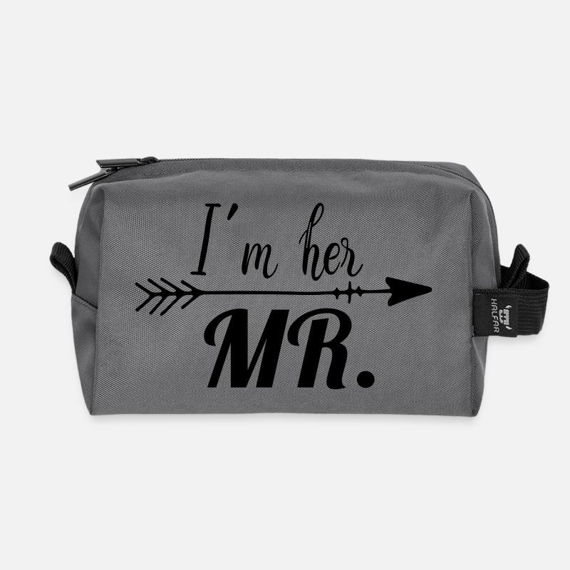 im_her_mr_arrow_1 - Recycelte Kulturtasche - Anthrazit
