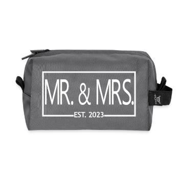 Mr. & Mrs. Est. 2023 - Männer & Frauen Hochzeitsgeschenk - Recycelte Kulturtasche - Anthrazit - Vorne