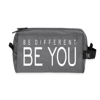 Be Different Be You Spruch Quote - Recycelte Kulturtasche - Anthrazit - Vorne