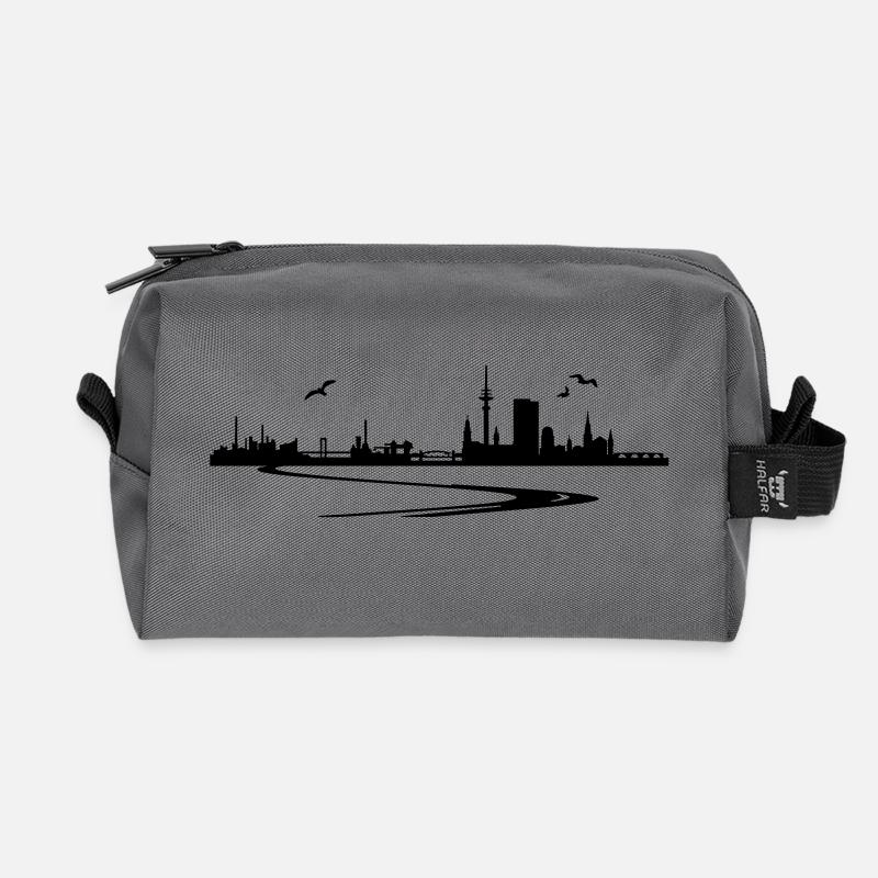 Skyline Hamburg mit Straße - Recycelte Kulturtasche - Anthrazit