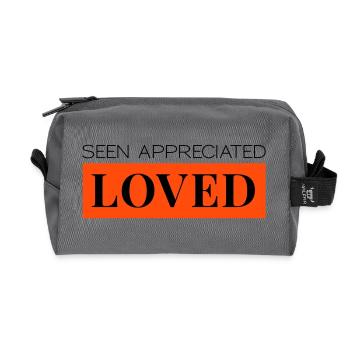 Seen Appreciated Loved zweifarbig - Recycelte Kulturtasche - Anthrazit - Vorne
