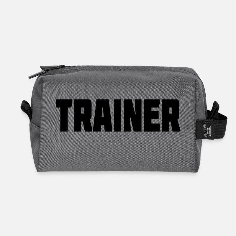 TRAINER Geschenk für Sportlehrer und Trainer - Recycelte Kulturtasche - Anthrazit