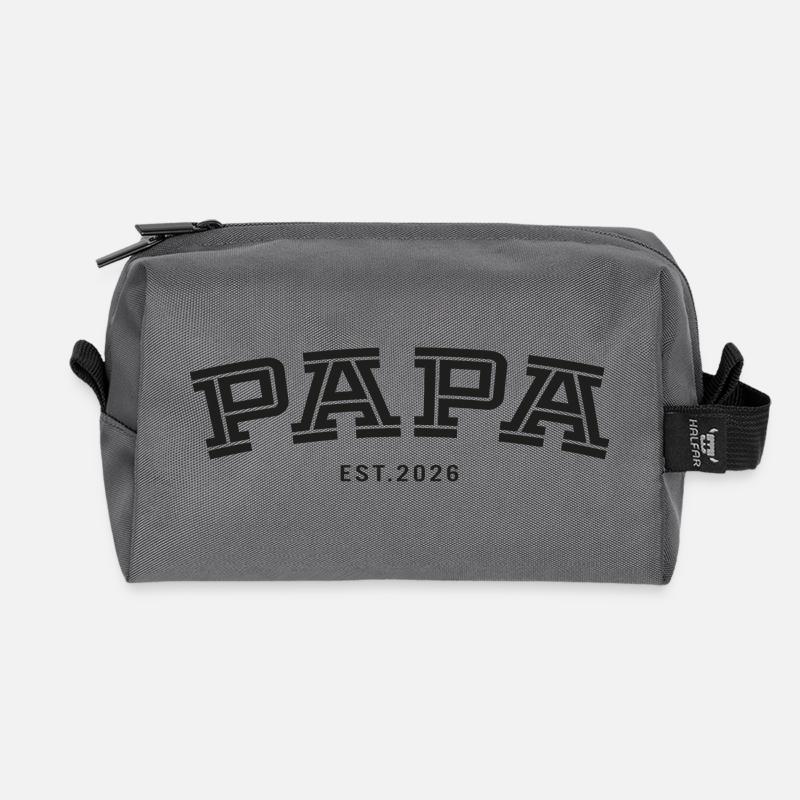Papa Est. 2026 - Recycelte Kulturtasche - Anthrazit