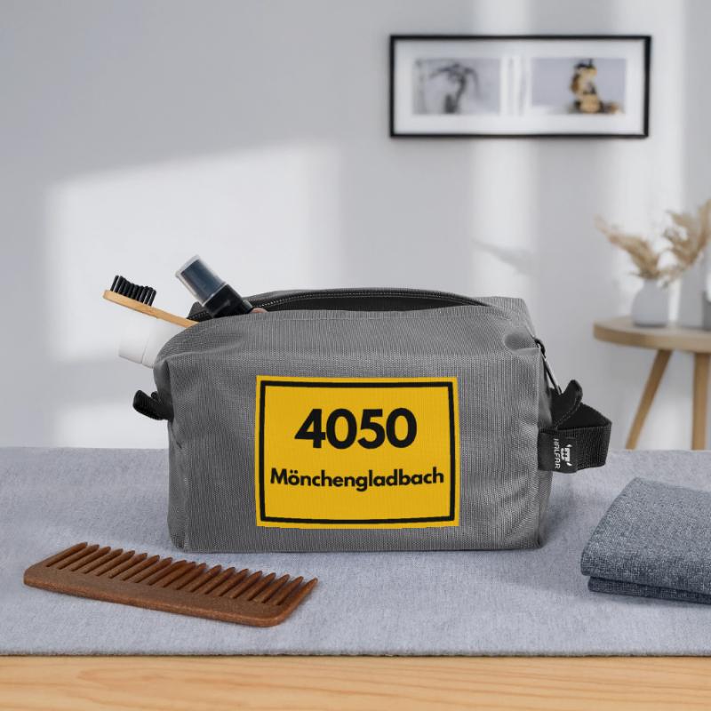 OLD POSTCODE POSTCODE 4050 MÖNCHENGLADBACH FUSSBAL Recycled Toiletry Zip Bag