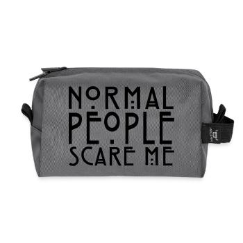 Normal People Scare Me - KOLESON COUTURE - Recycelte Kulturtasche - Anthrazit - Vorne