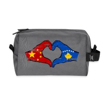 China Kosovo Flagge Hände Herzform used - Recycelte Kulturtasche - Anthrazit - Vorne
