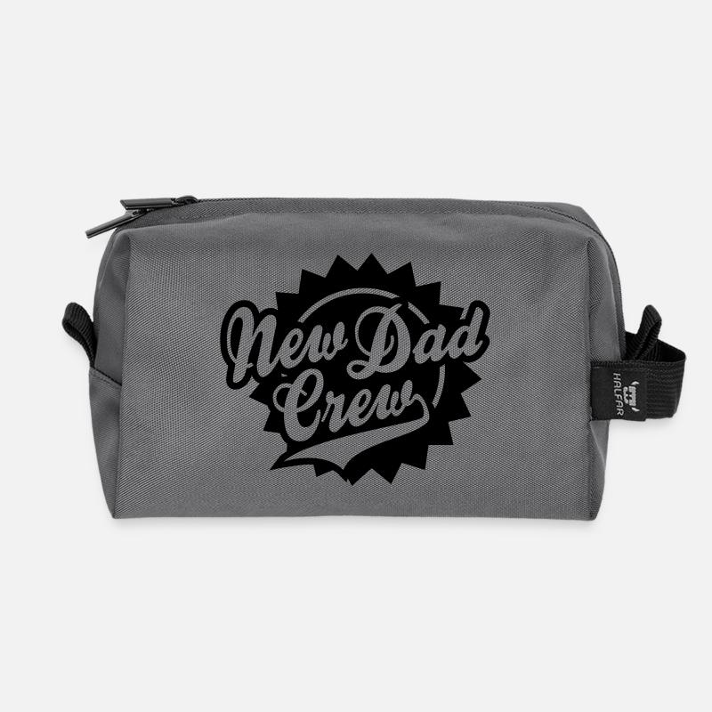 New Dad Crew Shield Design - Recycelte Kulturtasche - Anthrazit