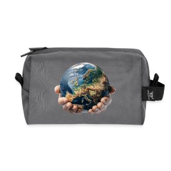 Erde in Händen: Globale Verantwortung - Recycelte Kulturtasche - Anthrazit - Vorne