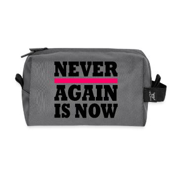 Never again is now - Recycelte Kulturtasche - Anthrazit - Vorne