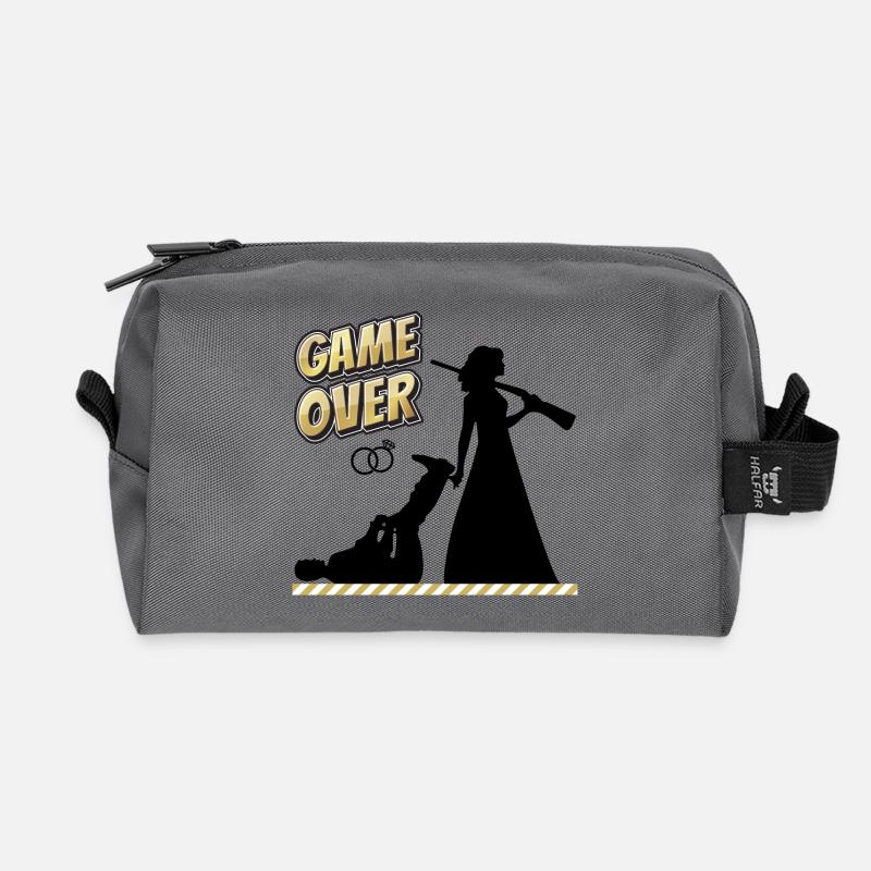 Geschenk zur Hochzeit lustig Spruch | Game over - Recycelte Kulturtasche - Anthrazit