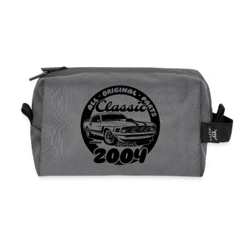 22. Geburtstag - Klassiker Musclecar 03/2004 - Recycelte Kulturtasche - Anthrazit - Vorne