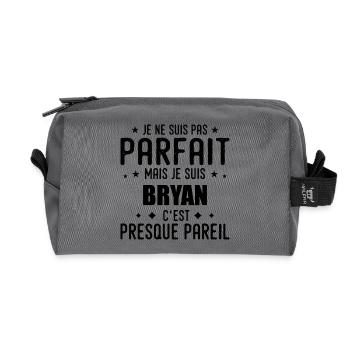 Bryan : authentique, imparfait, top, perfection - Trousse de toilette en tissu recyclé - anthracite - Devant