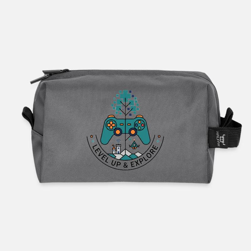 Level Up & Explore Badge - Recycelte Kulturtasche - Anthrazit