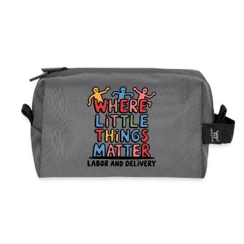 Care with heart and passion - Recycled Toiletry Zip Bag - anthracite - Front