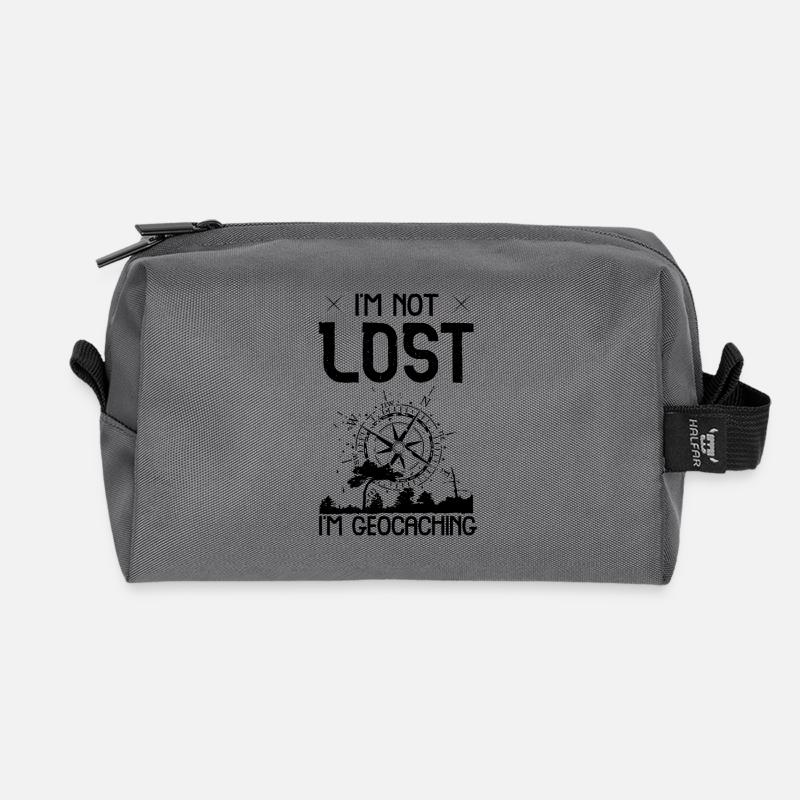 I´m Not Lost I´m Geocaching - Recycelte Kulturtasche - Anthrazit