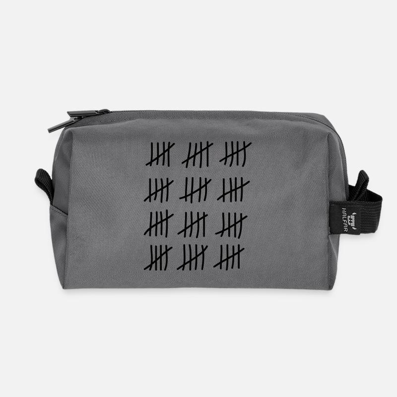 tage_zaehlen_60 - Recycelte Kulturtasche - Anthrazit