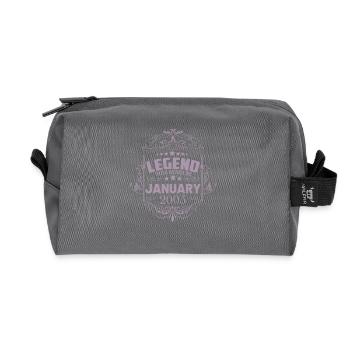 Une légende est née en janvier 2005 18. - Trousse de toilette en tissu recyclé - anthracite - Devant