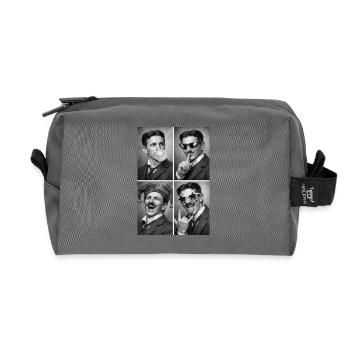 Nikola Vintage-Collage - Recycelte Kulturtasche - Anthrazit - Vorne