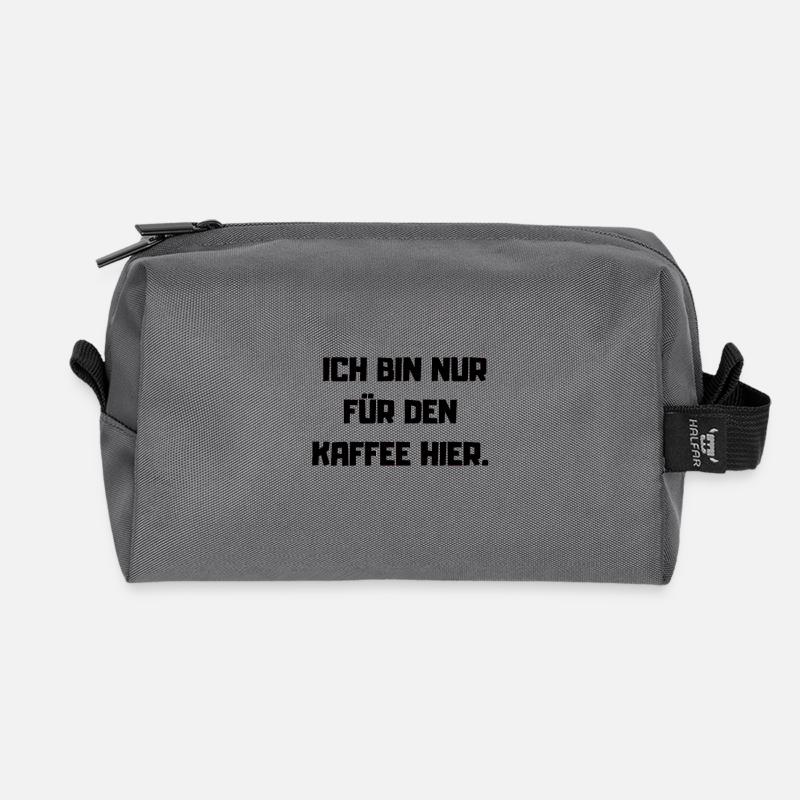 ICH BIN NUR FÜR DEN KAFFEE HIER.. - Recycelte Kulturtasche - Anthrazit