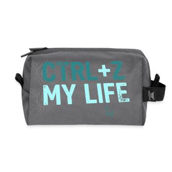 Developer Fun Hoodie, CTRL + Z My Life , Tasse - Recycelte Kulturtasche - Anthrazit - Vorne