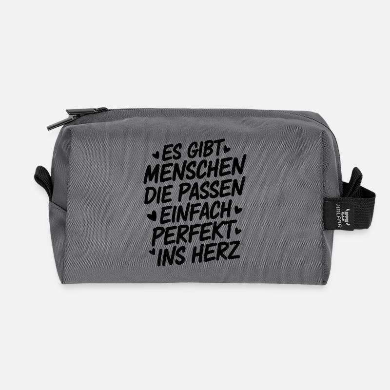 Menschen die passen einfach perfekt ins Herz - Recycelte Kulturtasche - Anthrazit