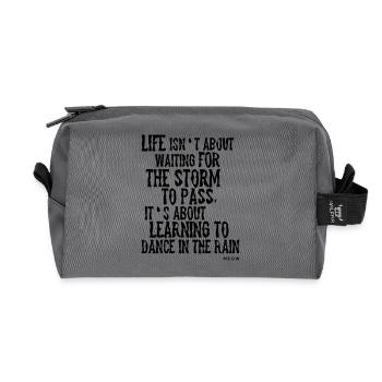 Life is about Dancing in the Rain - Trousse de toilette en tissu recyclé - anthracite - Devant