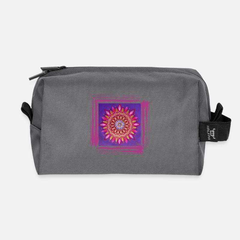 Mandala der Überfülle - Sonja Ariel von Staden - Recycelte Kulturtasche - Anthrazit