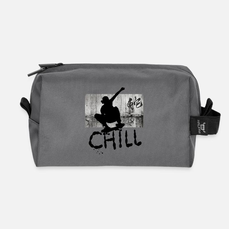 Chill skating - Recycled Toiletry Zip Bag - anthracite