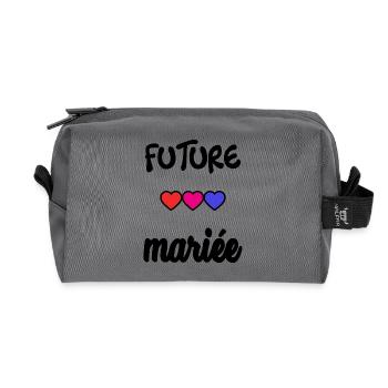 Junggesellinnenabschied. HOCHZEIT. MANNSCHAFT. TEAM BRAUT. ZUKÜNFTIGE BRAUT - Recycelte Kulturtasche - Anthrazit - Vorne
