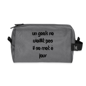 geeks - Recycled Toiletry Zip Bag - anthracite - Front