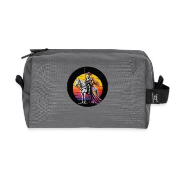 Ritter auf dem weißen Pferd mit Prinzessinnenfarbe - Recycelte Kulturtasche - Anthrazit - Vorne