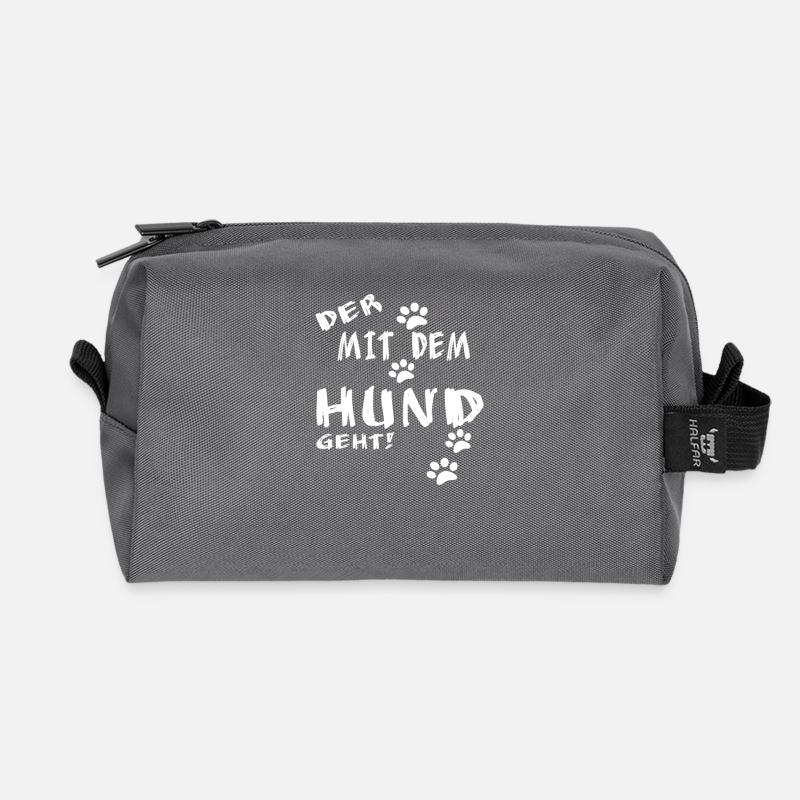 Der mit dem Hund gassi geht. - Recycelte Kulturtasche - Anthrazit